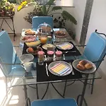 Πανσιόν Casa Simba (adults Only)