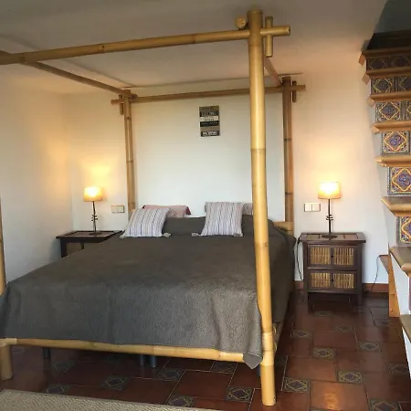 Casa Simba Guest House Adults Only 4* Estepona