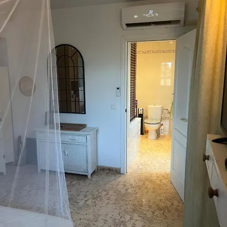 Pensionat Casa Simba Guest House Adults Only Estepona