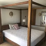 בית הארחה Casa Simba (adults Only) 4*